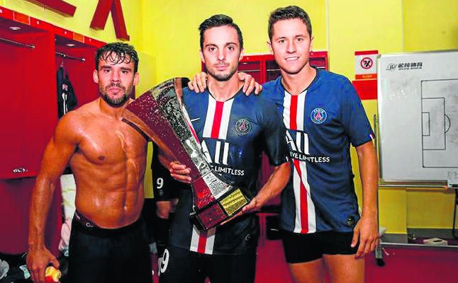 Sarabia: "Estaba feliz en el Sevilla pero quería seguir escalando"