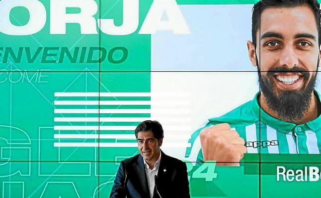 Haro: "Tenemos al delantero que quería el Betis"
