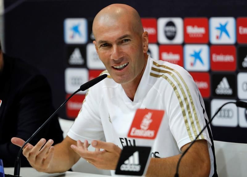 Zidane asegura que cuenta con James y Bale