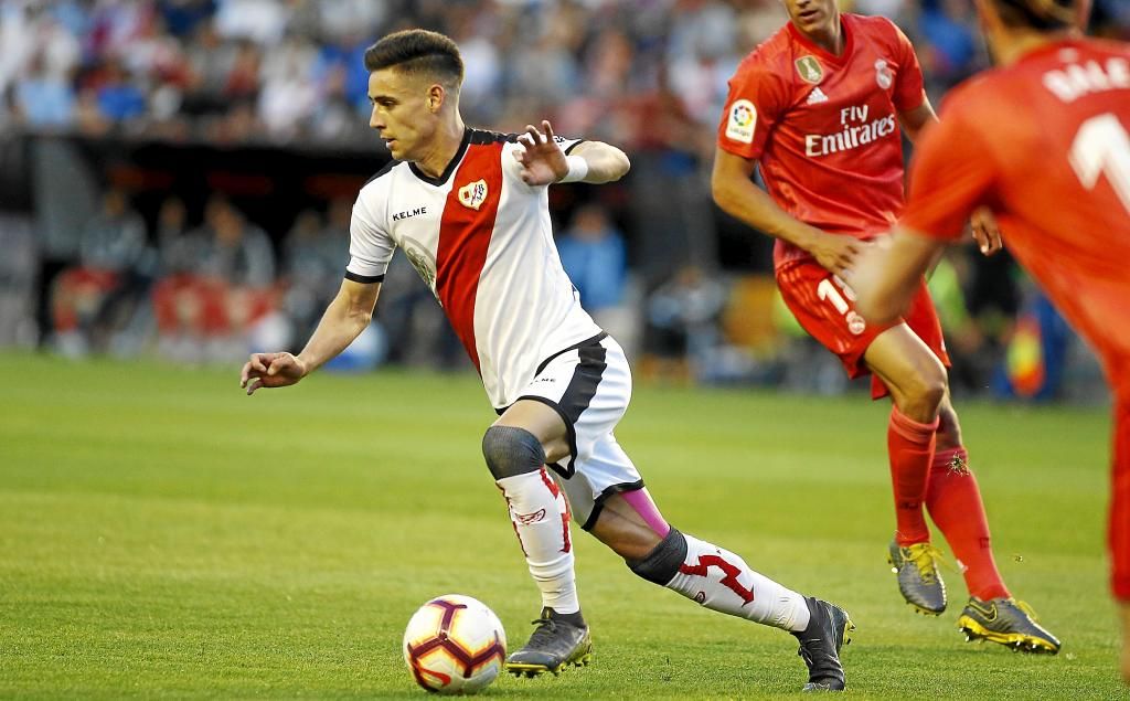 Álex Moreno aprieta y pone de su parte