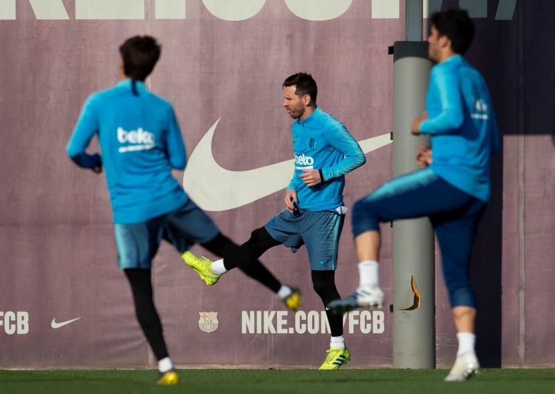 Messi se entrena ya con sus compañeros