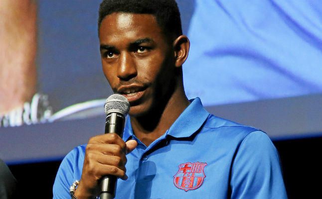 Junior: "Sería muy bonito debutar contra el Betis, que me lo ha dado todo"