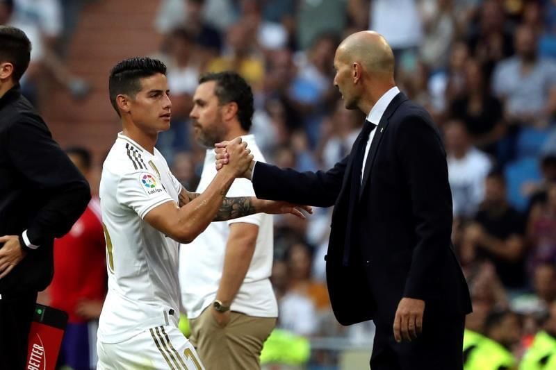 El Bernabéu cambia de actitud con Bale y se entusiasma con James