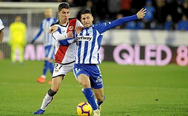 Ascacíbar y Comesaña, en la 'pole' por ser el pivote del Betis