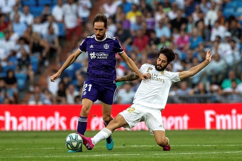 Isco sufre una lesión muscular en el bíceps femoral de la pierna derecha