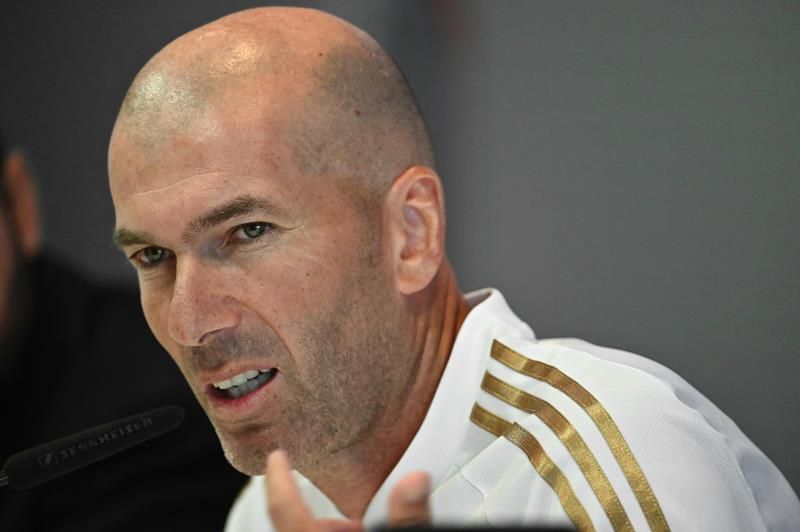 Zidane: "Hasta el lunes puede pasar de todo, una bomba o dos"