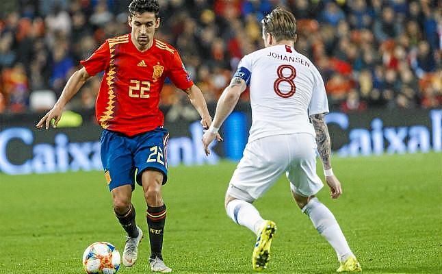 Jesús Navas: "Los nuevos vienen con actitud y haremos un gran año"