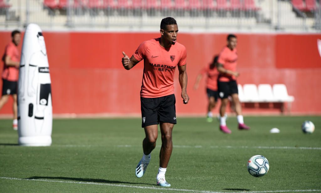 Fernando: "La gente me dice por la calle que hay que ganarle al Betis siempre"