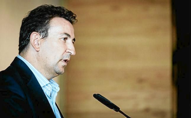 Catalán: "Hasta el día 2 a las 23:59 estuvimos atentos al mercado"