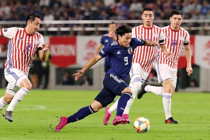 2-0. Una veloz Japón derrota a una desorganizada Paraguay