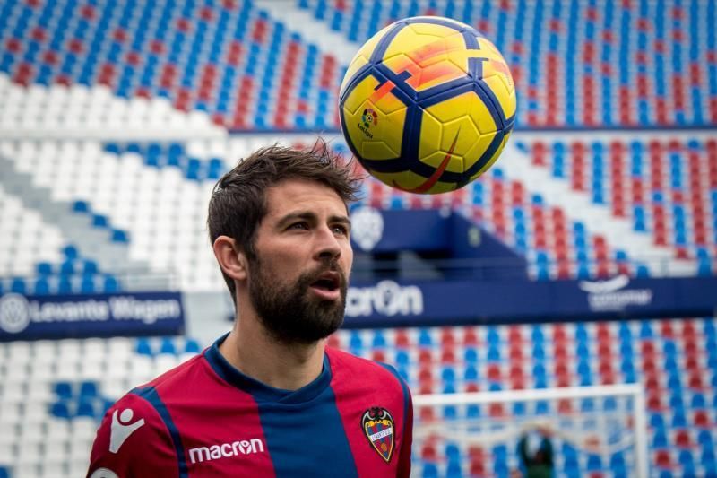 Coke se entrena con normalidad y estará listo ante el Real Madrid