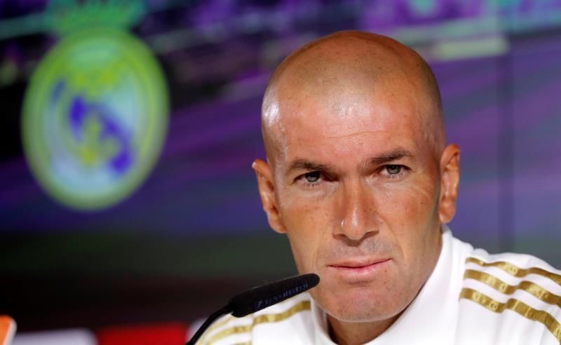 Zidane pide "cabeza" en el regreso de Hazard y asegura que cree en Vinicius
