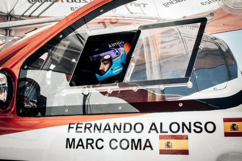 Alonso, tras competir en Sudáfrica, prosigue su preparación en Catar