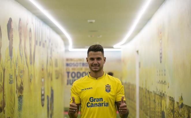 El Sevilla deberá pagar 4,1 millones a Las Palmas por el 'caso Vitolo', según el TSJ
