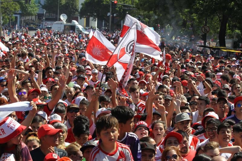 Cerca de 50 ultras de River Plate detenidos tras una disputa con la policía