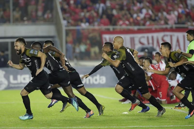 La cerrada lucha por la punta marca la novena jornada del torneo panameño