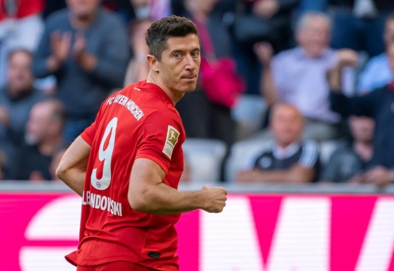 El Bayern golea al Colonia (4-0) con doblete de Lewandowski