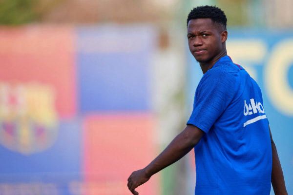 El Sporting responde a las "falsedades" del padre de Ansu Fati