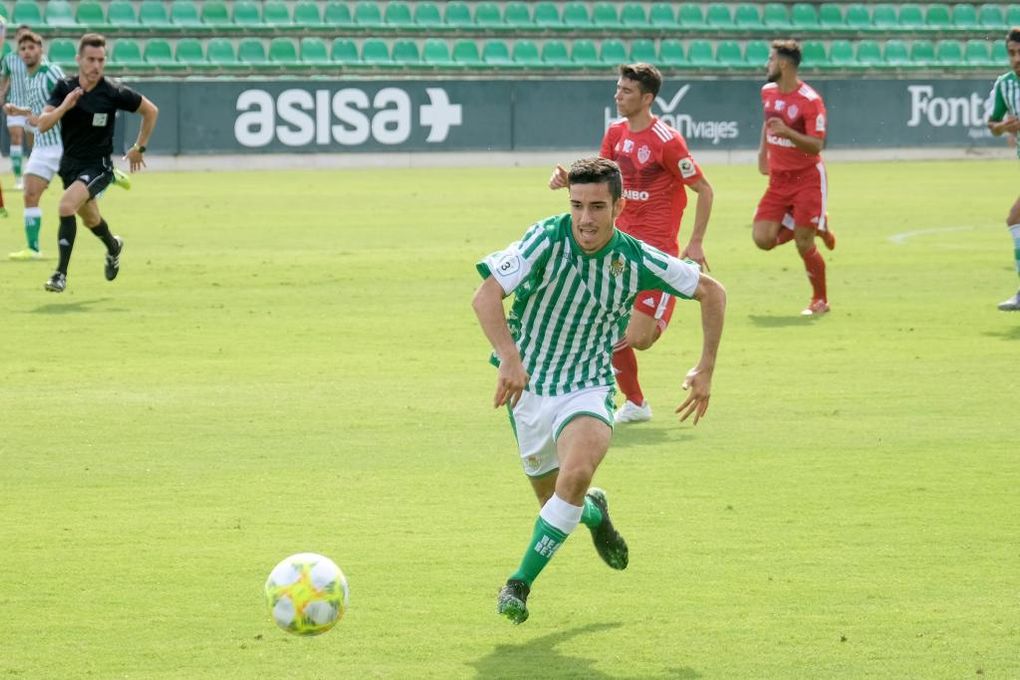 Betis Deportivo-Lebrijana: Con ansias de zona noble