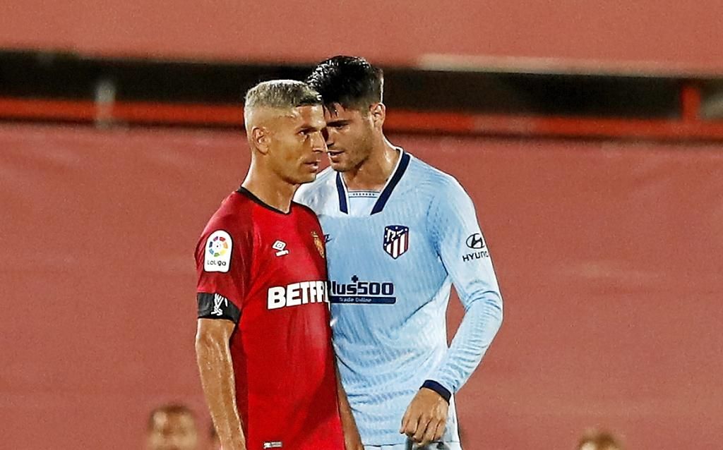 El exbético Salva Sevilla llama "niño de papá" a Morata