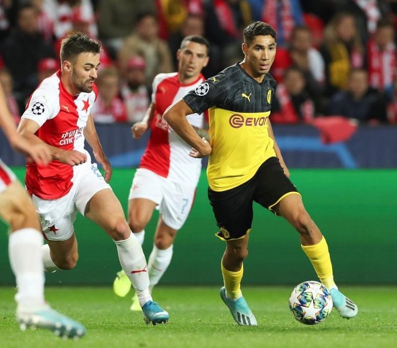 0-2: Achraf Hakimí brilla en Praga y da la victoria al Dortmund