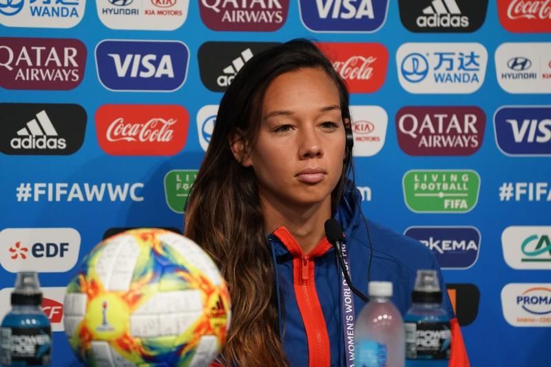Endler defiende al técnico chileno acusado de conducta inadecuada con una jugadora