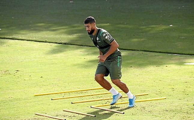 Francia no cita a Fekir, para alivio del Betis