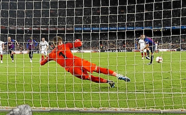 El Sevilla sólo puntuó tres veces en el Camp Nou durante el siglo XXI