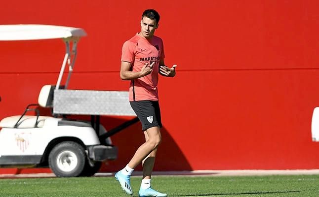 Reguilón, tras ser citado por España: "Estoy en un club maravilloso"