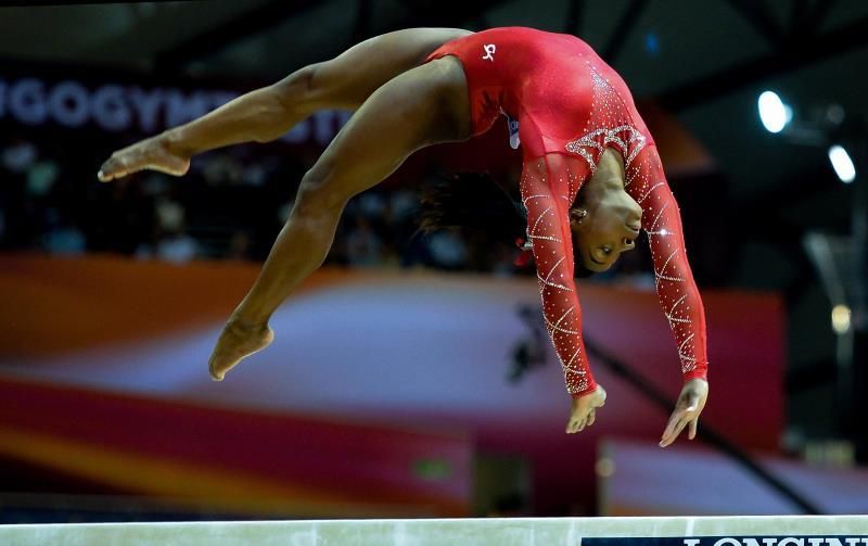 FIG vs Biles: la comunidad gimnástica, entre incredulidad y la indignación