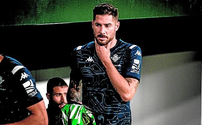 Se acentúa la necesidad en el Betis de fichar un pivote