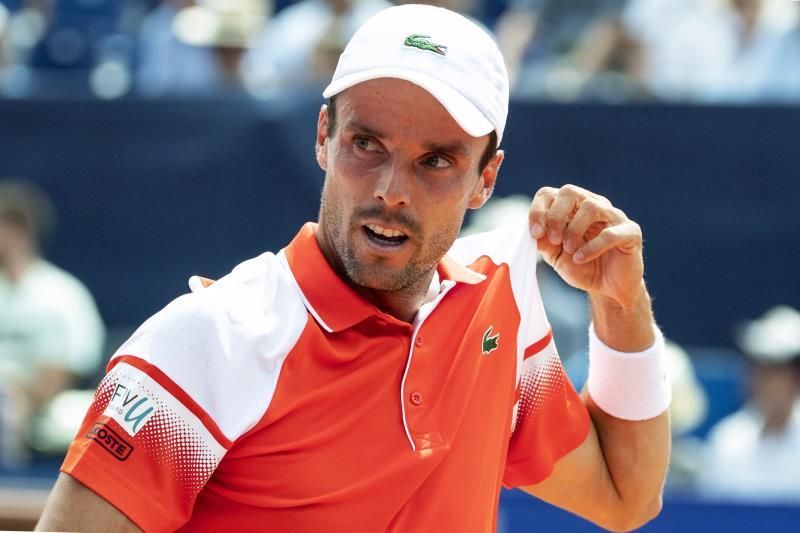 Bautista vence a Opelka y se medirá en octavos con Berrettini