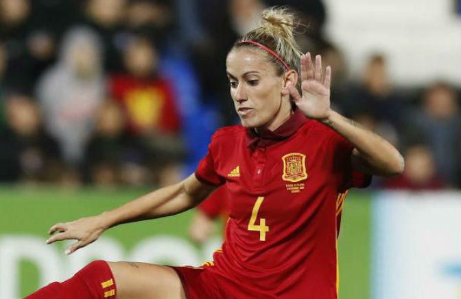 Ángela Sosa debuta en partido oficial con España