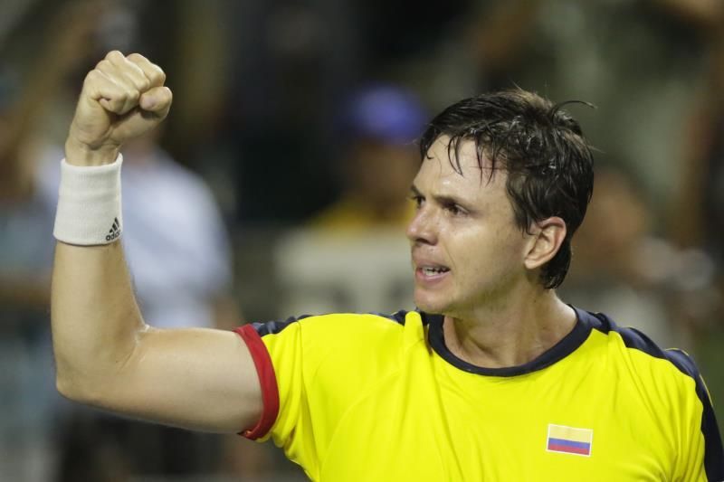González sustituye a Mejía en el equipo colombiano que jugará la Copa Davis