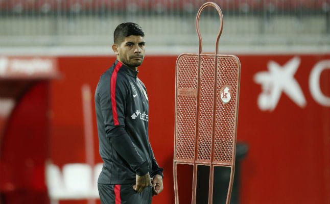 Banega, 600 minutos menos que hace un año