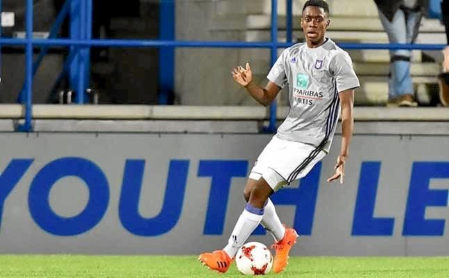 La nueva joya del fútbol belga manda un guiño al Sevilla