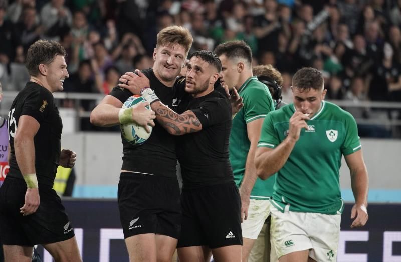 46-14. Nueva Zelanda aplasta a Irlanda y pasa a semifinales del mundial