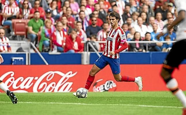 Joao Félix se retiró lesionado del Atlético-Valencia