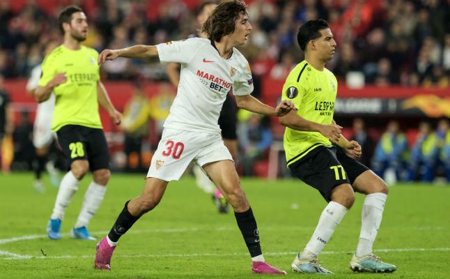 Bryan Gil: "Todos los minutos que juegue con el Sevilla son un placer"