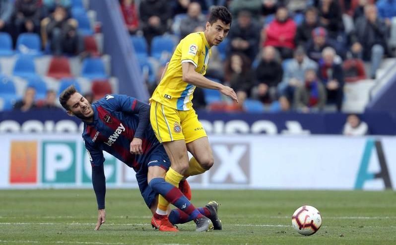 El Levante quiere hacer más grande la crisis del Espanyol