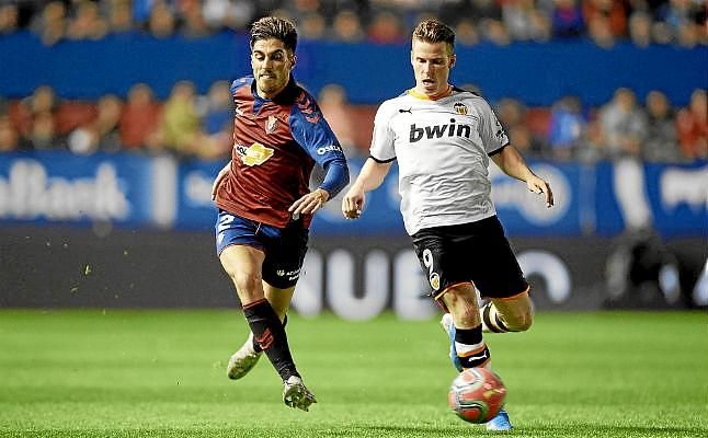 Gameiro, duda para el Valencia-Sevilla