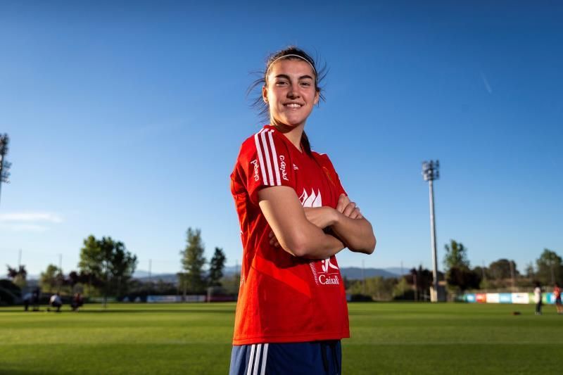 Patri Guijarro: "Llevamos un cojín de cinco goles pero todas deseamos ganar"
