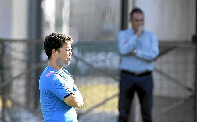 Más de un técnico por temporada de media en el Betis en el siglo XXI