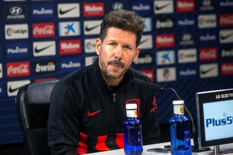 Simeone dice que la Liga es cada vez más fuerte porque se defiende mejor