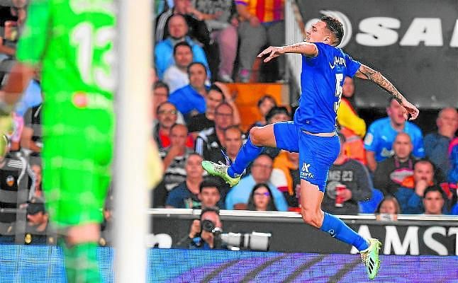 El Sevilla recurrirá la amarilla a Ocampos