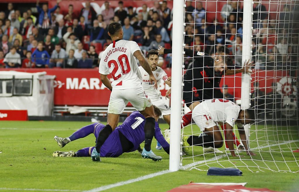 Diego Carlos: "Un punto, mejor que ninguno"