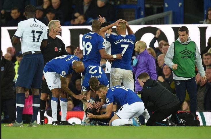 La escalofriante lesión de André Gomes que ha estremecido a la Premier