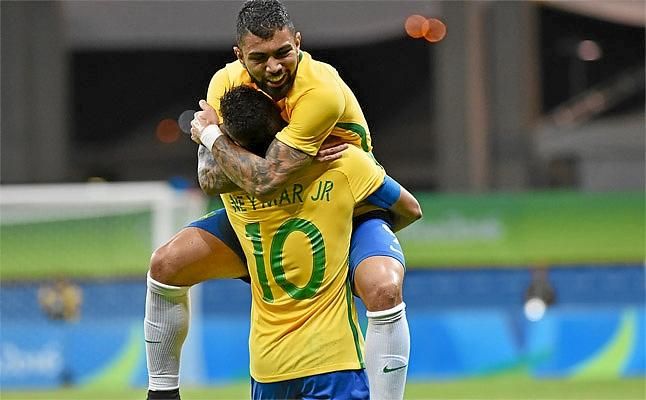 Sevilla, uno de los posibles destinos de Gabigol