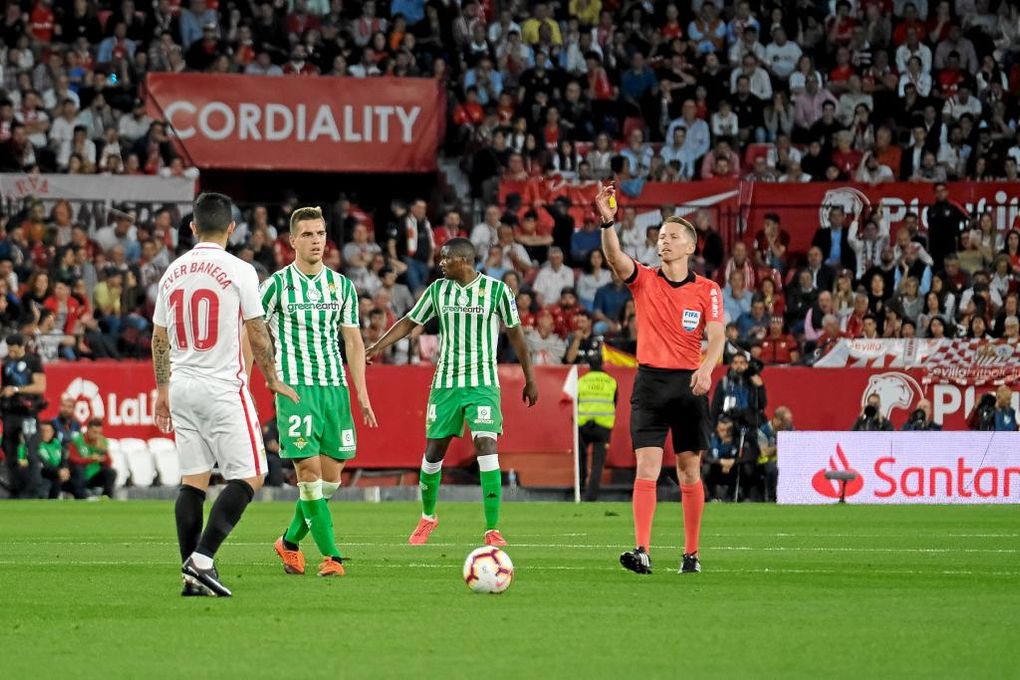 Ya hay árbitro para el derbi