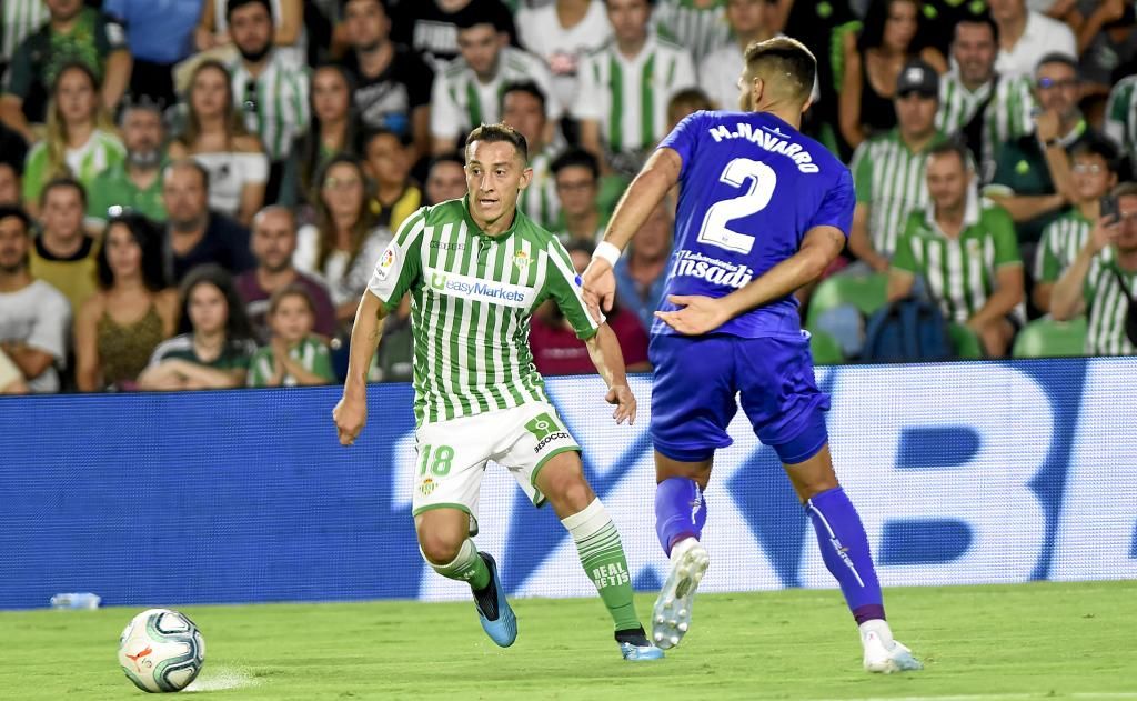 Guardado habla de su renovación y le pide ayuda a Chicharito